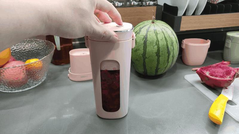 果蔬汁榨汁杯测评,真正好用的便携式榨汁杯