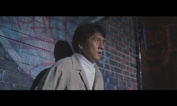 1995年成龙不要命的一跳，拿下8230万票房，让好莱坞也竖起大拇指