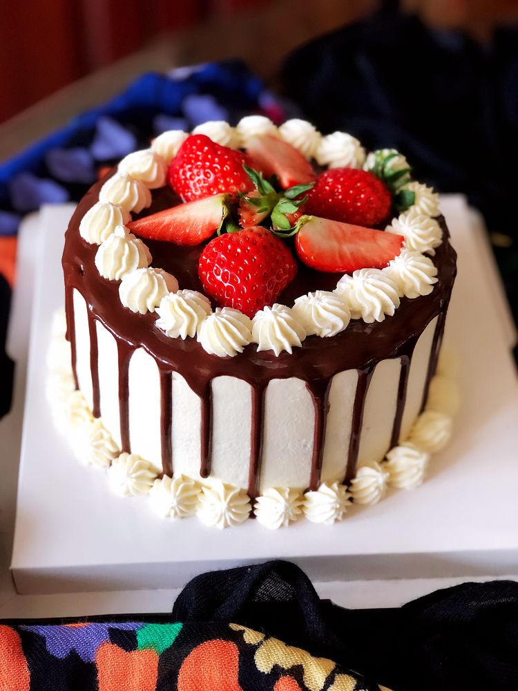 我陪女儿做烘焙年入20万女儿上了报我也成网红