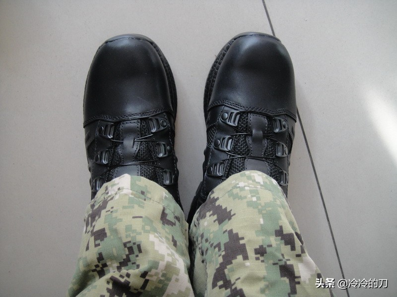龙牙高帮战术靴夏季,军靴有多舒服