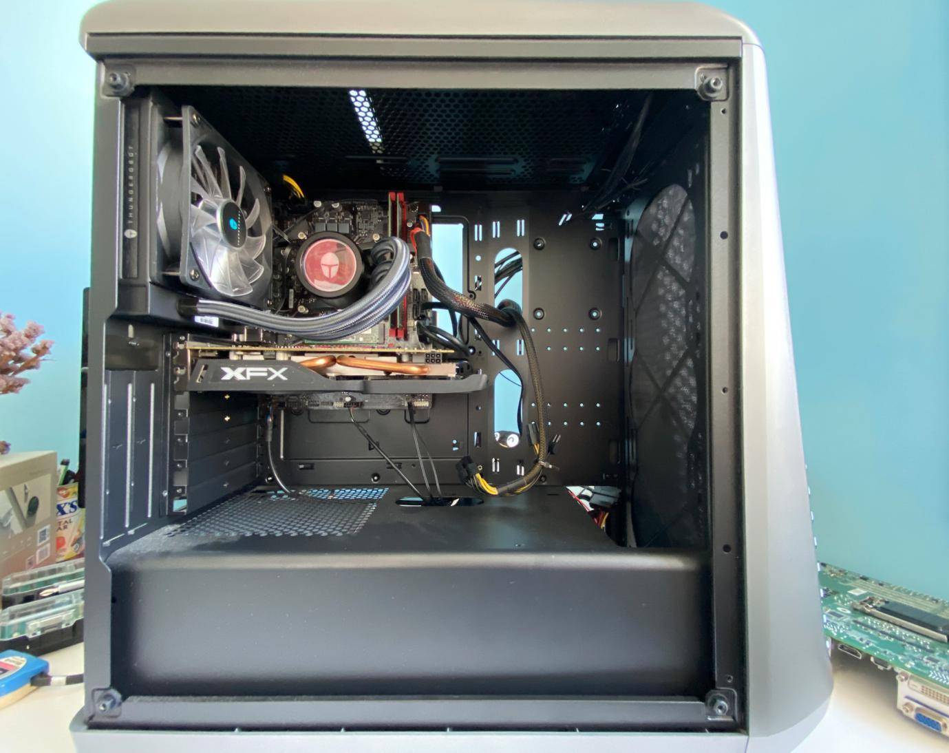 cpu安装在主板上还能拿下来吗,电脑换了主板和cpu需要重装系统吗