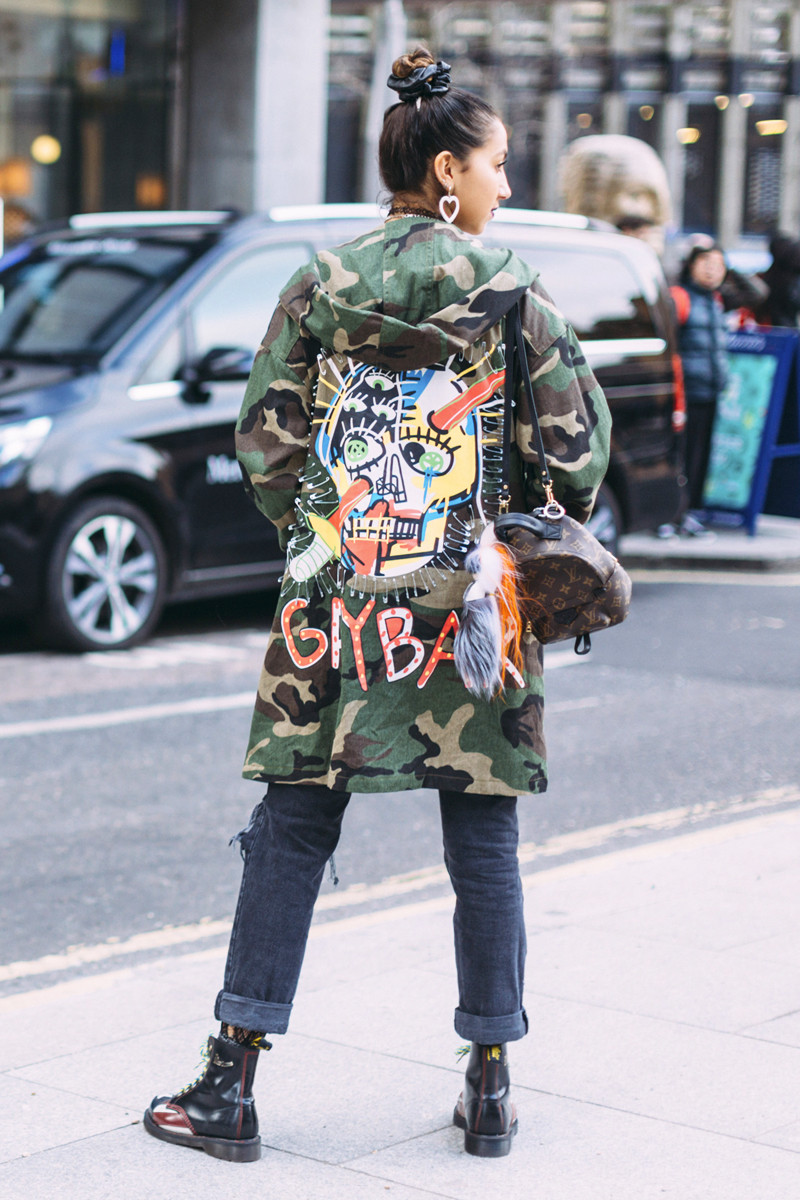 靴子夏季穿搭马丁靴,适合夏天穿的女靴马丁靴