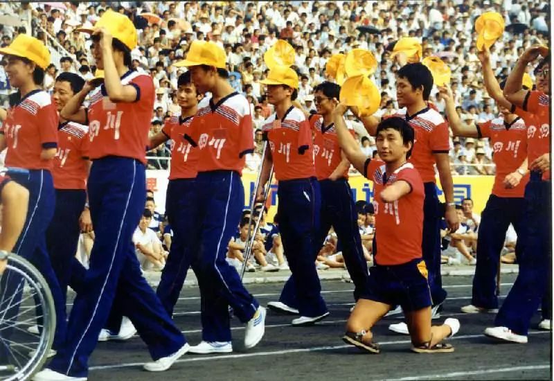 希望工程30周年纪录片,希望工程25周年视频