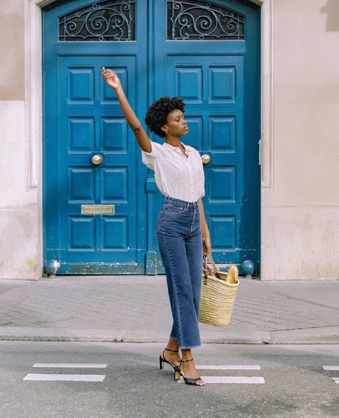 明明不矮为什么看起来腿又短又瘦,明明身高不高但有人觉得很高