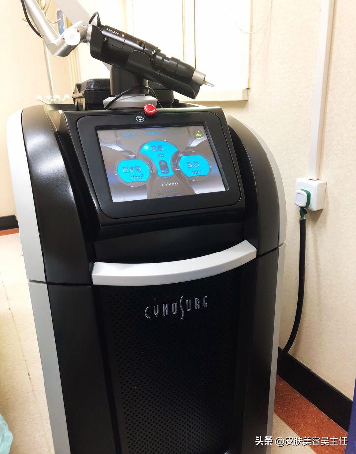 蜂巢皮秒英诺小棕瓶,脸上有斑的可以用英诺小棕瓶吗