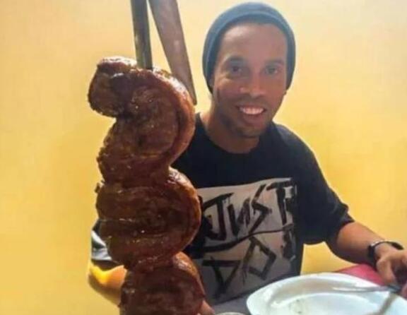 小罗入狱当球王,小罗入狱真实事件