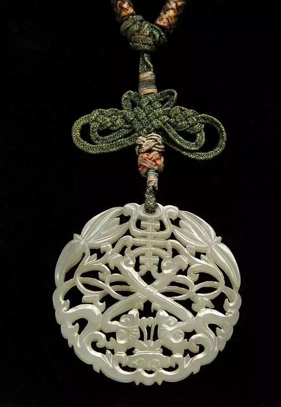 古代男女定情信物用哪种玉佩,古代男女定情信物都有哪些