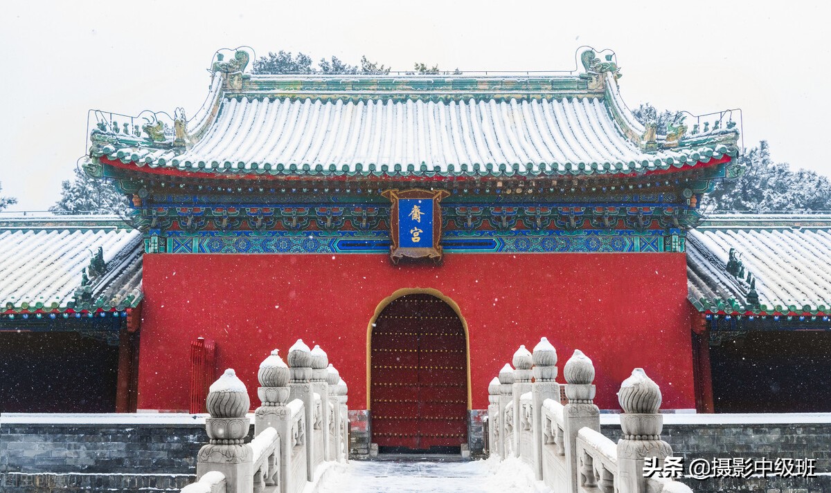 旗袍与古建筑拍摄照片技巧,摄影师拍古建筑构图思路