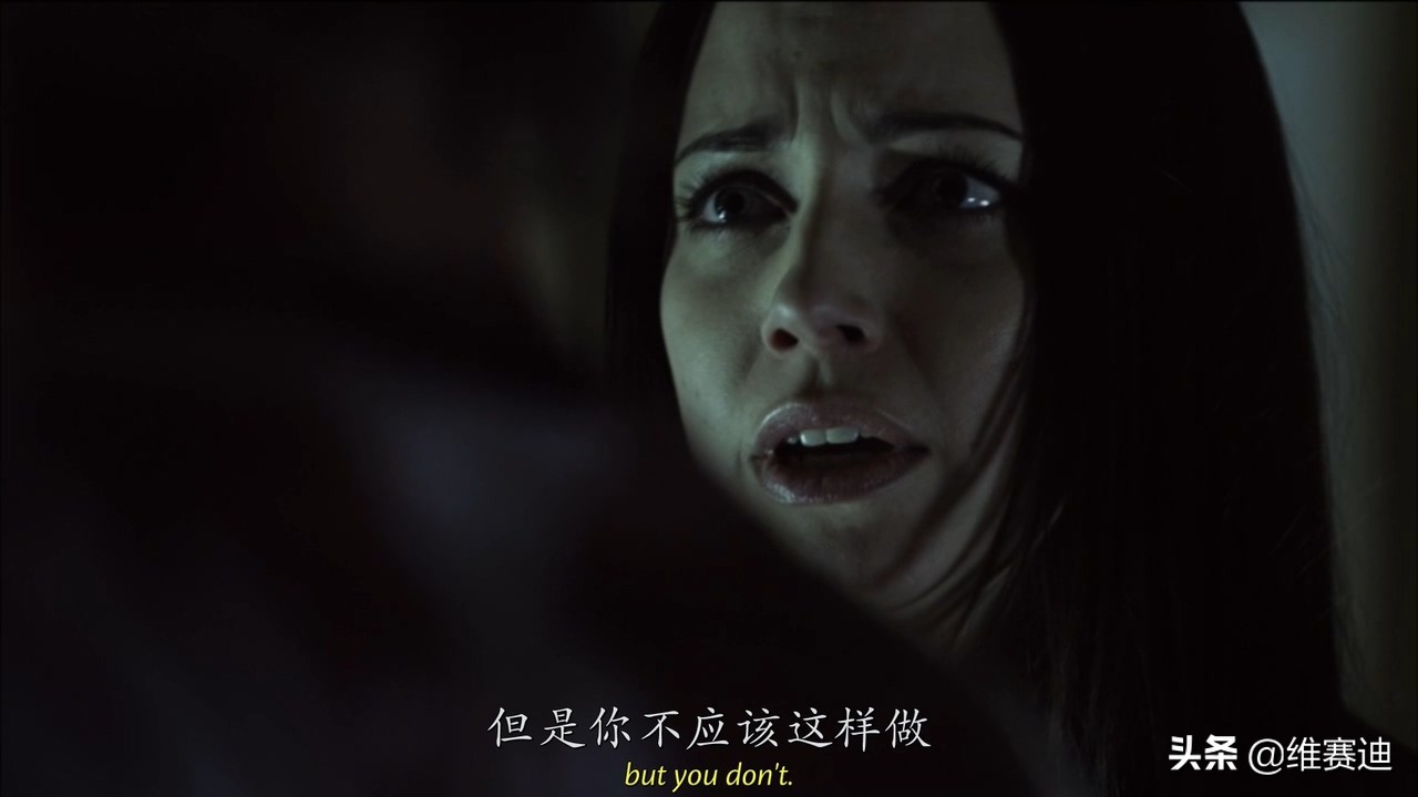 120万成本,全球收割1.03亿票房,《电锯惊魂》为何如此经典?