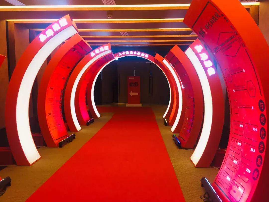 我的十年故事,我的故事与历史