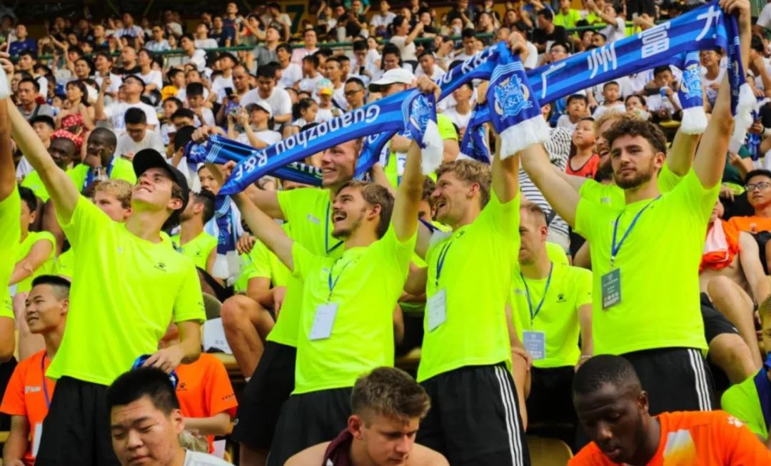 2019世界名校足球赛现场采访,第一届百年名校足球精英交流赛