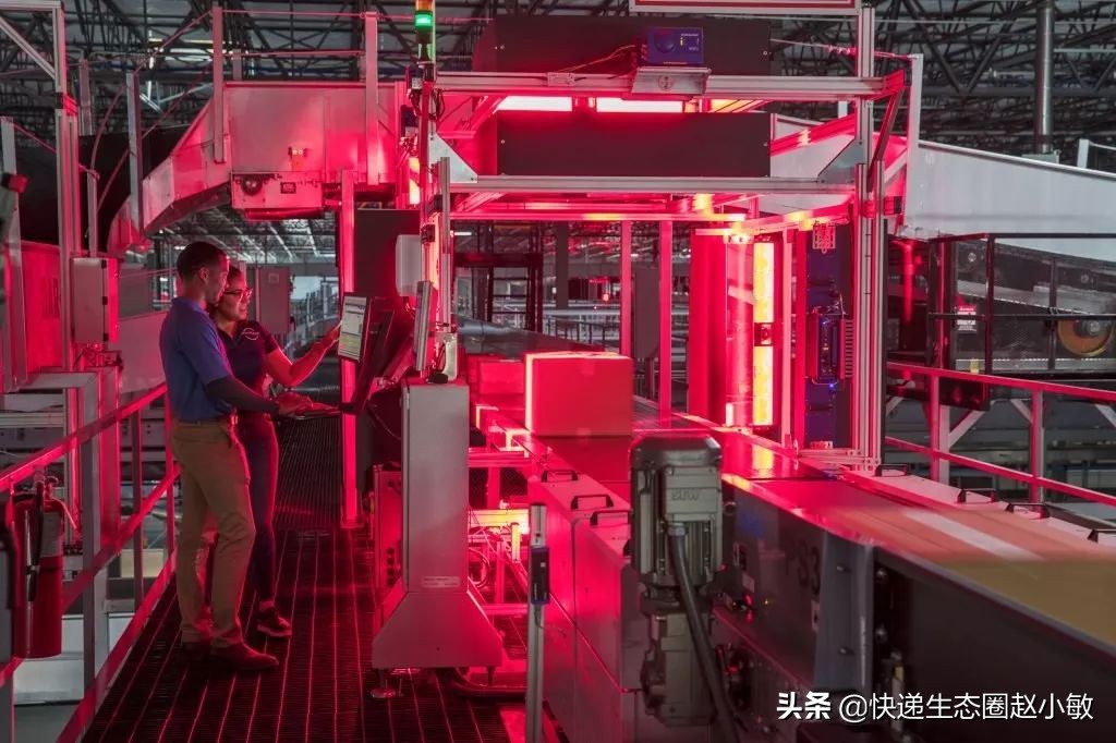 探秘百年物流公司UPS：美国人是怎么送快递的？