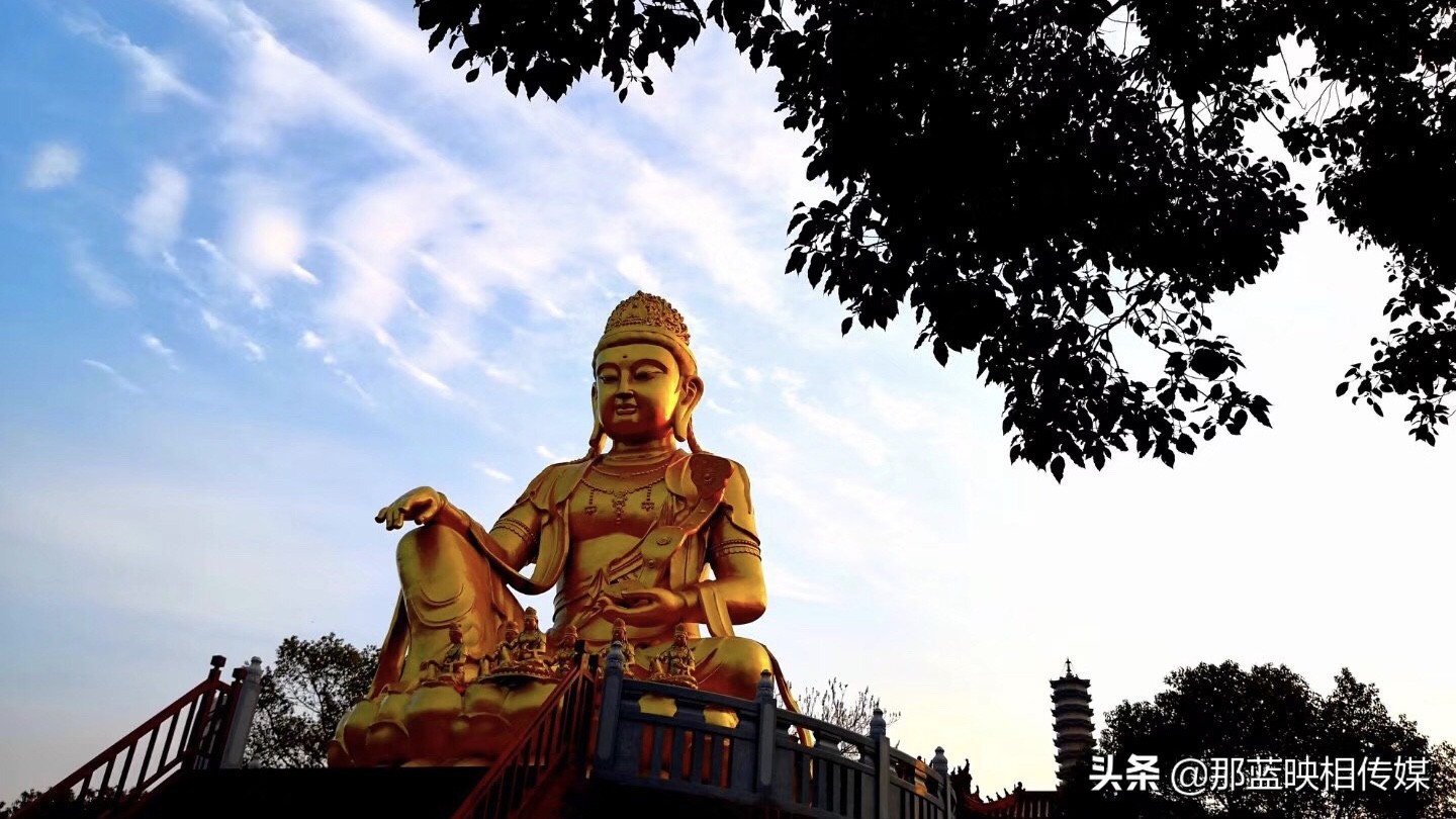 圣安寺看洞庭湖,洞庭湖圣安寺