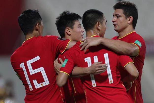 李铁国足两大国脚亚足联认可未来,李铁带领国足在十二强赛能走多远