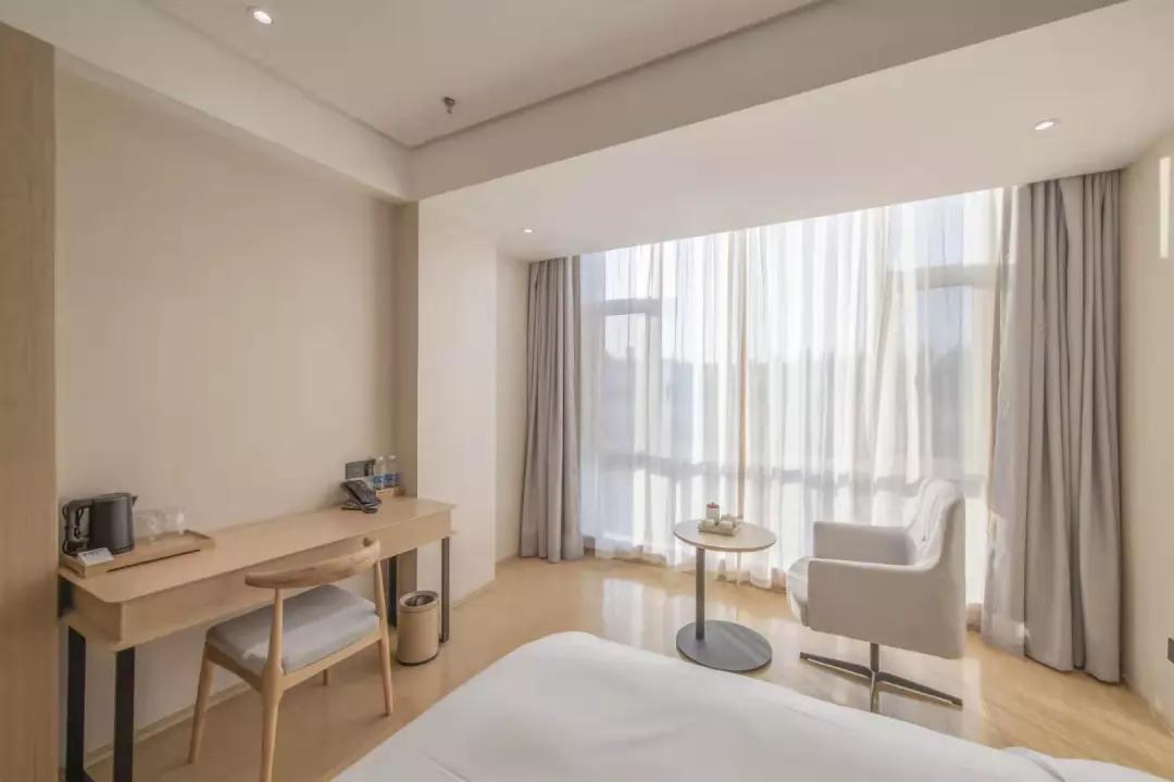 滑雪团购599,滑雪门票团购2-3人餐全套