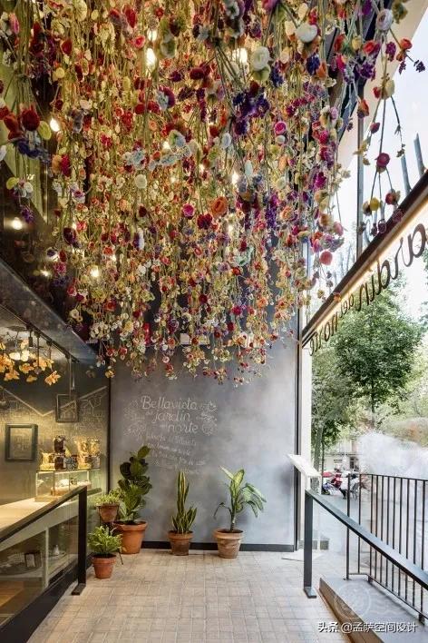 梅西开了烤肉店,梅西开的奶茶店