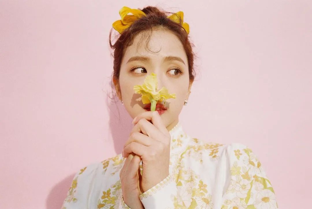 从BP小糊咖到Dior千金,Jisoo的脸越来越值钱了