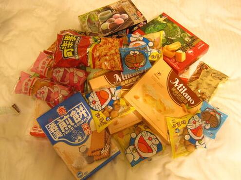 怎么可以让后背痘痘不再蔓延了,后背痘痘怎么治疗最有效