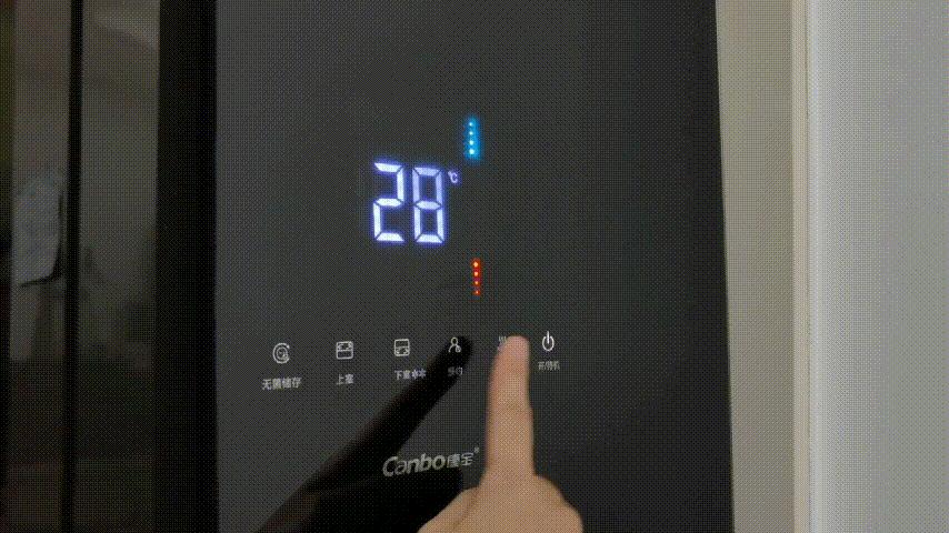 家用时尚消毒柜,时尚型餐具保洁消毒柜