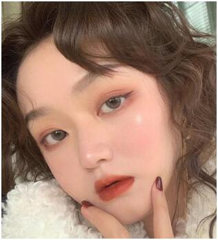 黄皮适合什么颜色的口红迪奥888,黄皮深唇迪奥436口红真实试色