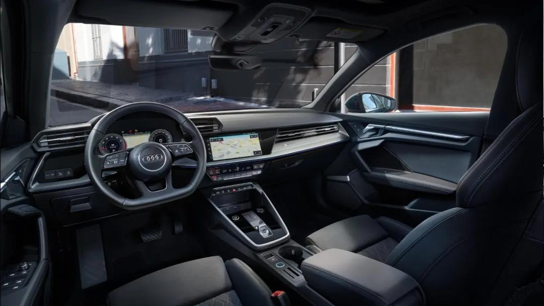 奥迪a3最低配首付多少钱,全新奥迪a3最值得购买的颜色