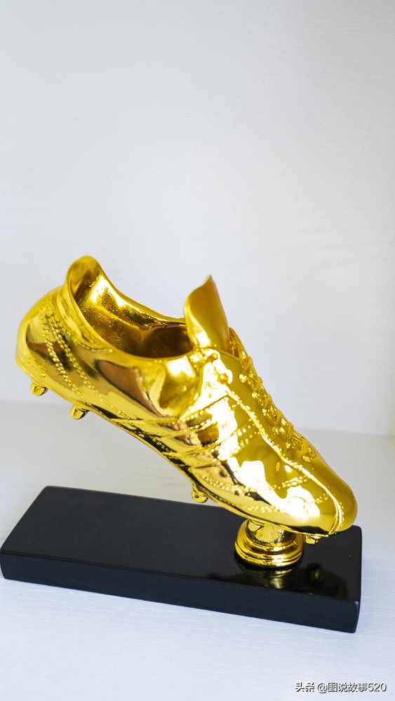 探秘国内首家足球酒店，满眼是足球，美食“跑鞋”装