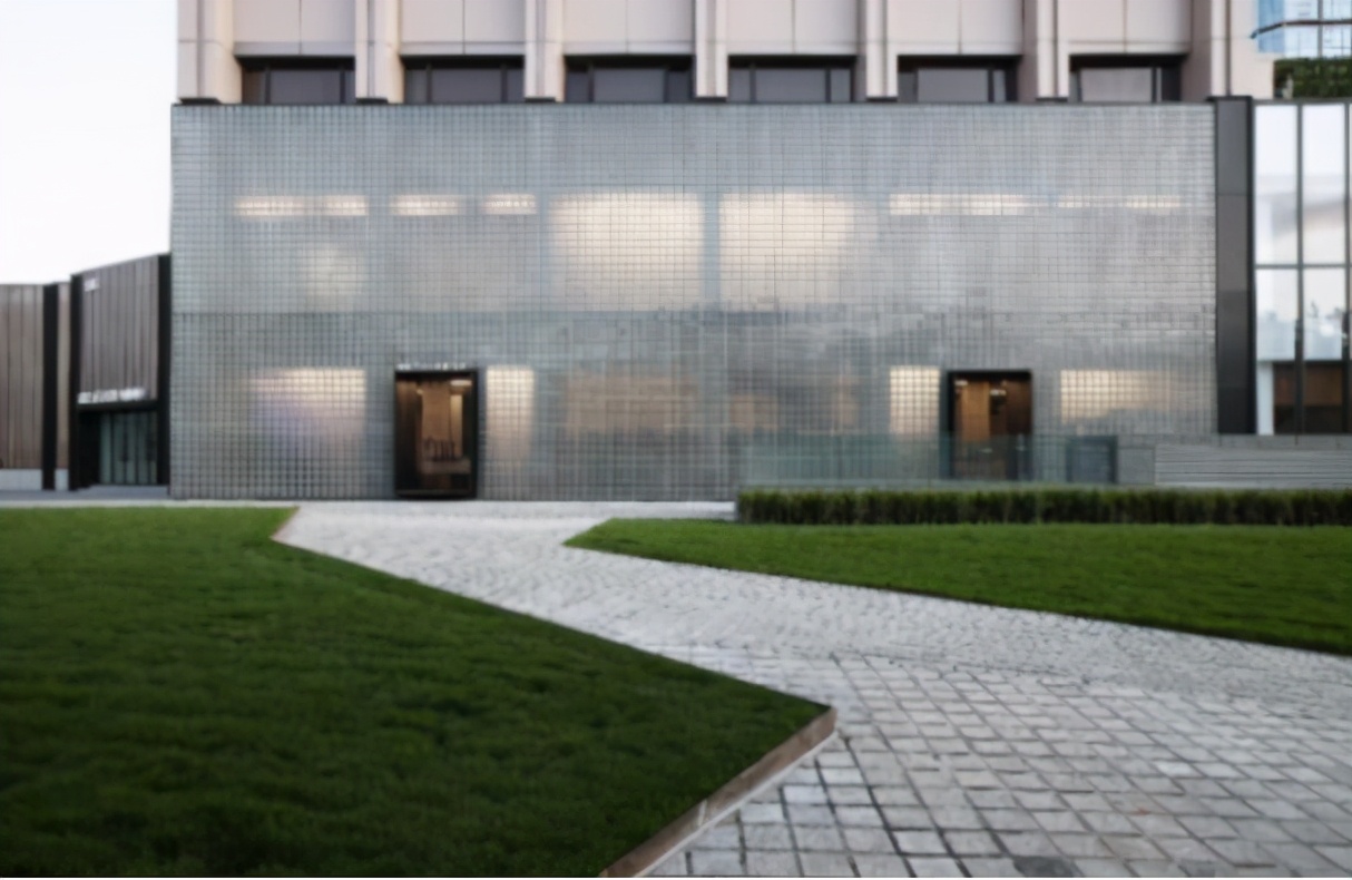 靠美妆小样撑起的50亿估值，话梅为何让人如此上头？