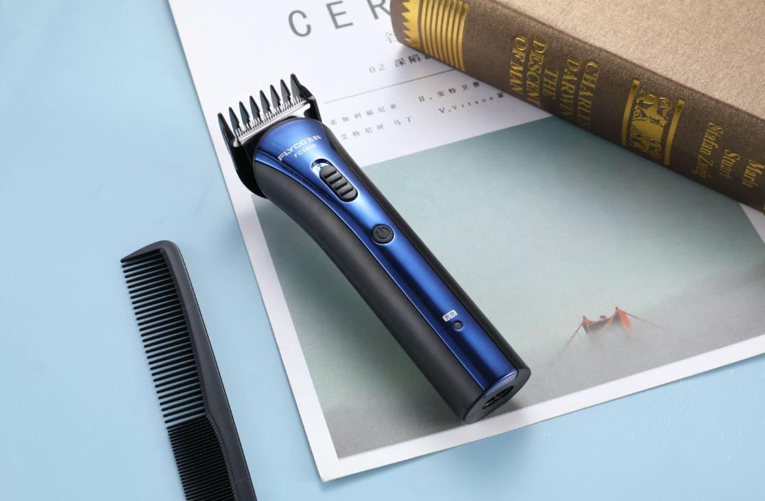 从小白做到美发师要几年,从小白成为美容师