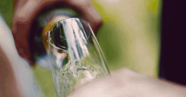 产后洗澡后果,产后20天洗澡洗晕了