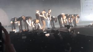 exo香港演唱会朴灿烈,exo五巡香港演唱会朴灿烈rap