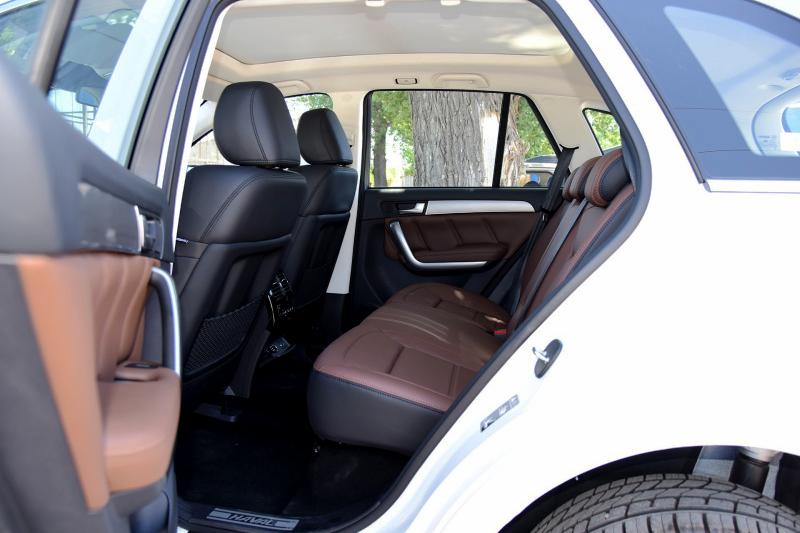 成于产品败于定价，哈弗H8应该是长城目前为止，最成功的试水