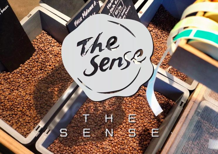 花椒、蛋烘糕和肉桂,对头,这里是咖啡店