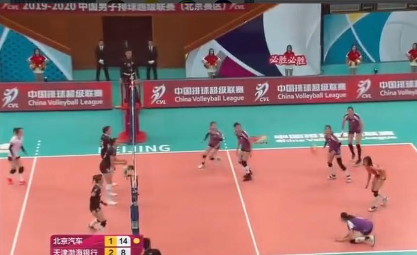 郎平王宝泉朱婷,朱婷化身接应