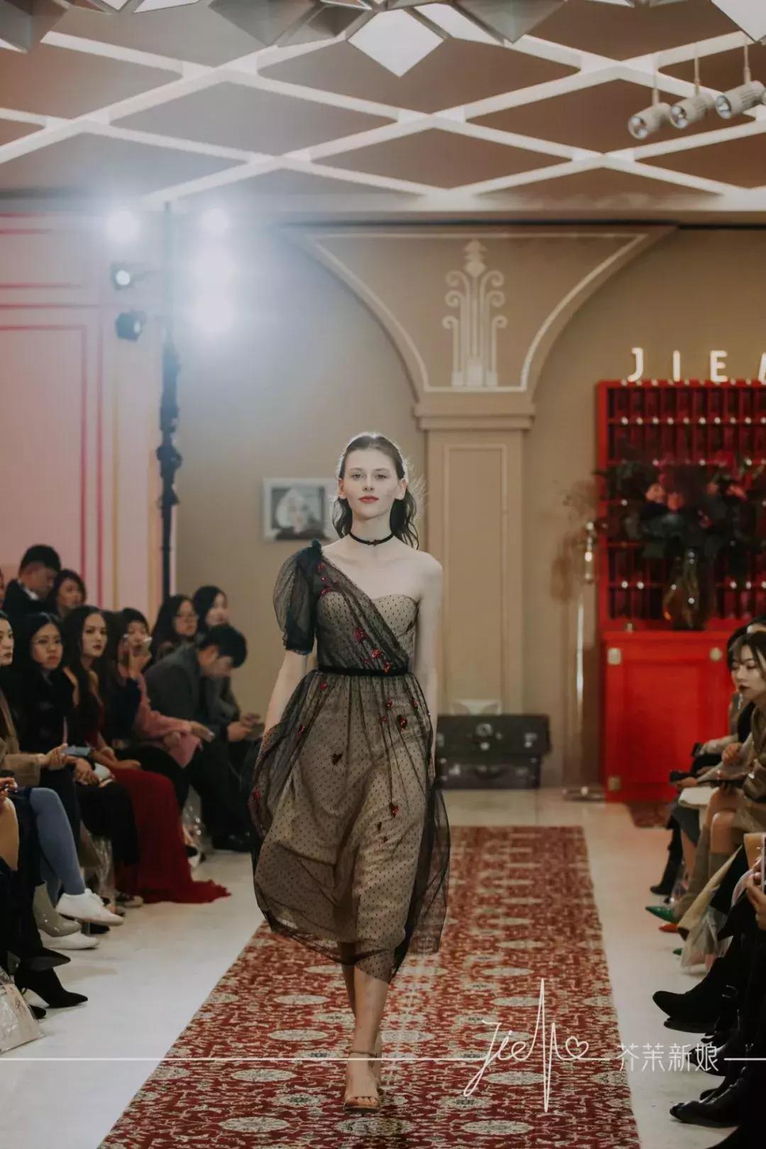 芥茉新娘婚纱品牌介绍,芥末发布会完整视频