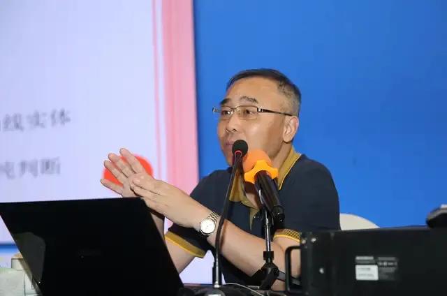 徐文明底部选股法,徐文明下周一股市预测