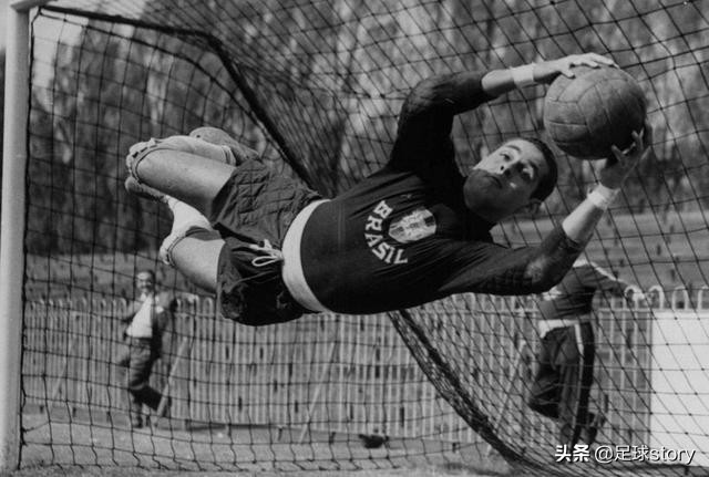 巴西足球历史最佳阵容,了解巴西基本知识