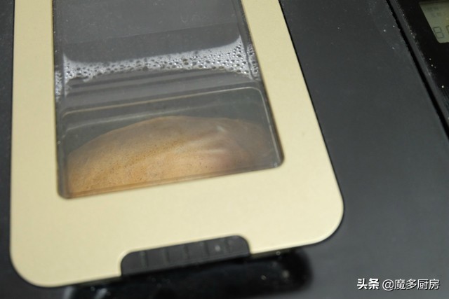 懒人也要有懒福，巧用面包机，无油低糖、营养健康的面包食谱来了