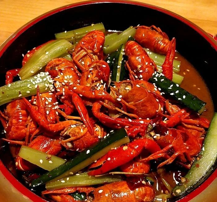 南宁最好吃的大排档小龙虾,南宁最好吃的五香龙虾