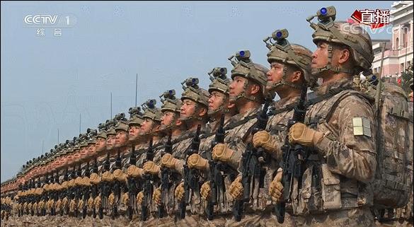 41岁宛如少女，这个“董卿的接班人”我爱了​