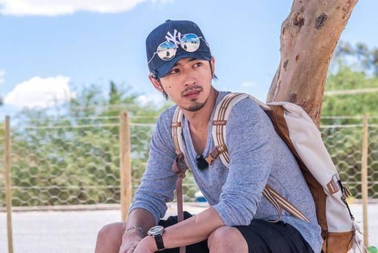 柏作为姓氏的时候该读什么,柏作为姓氏应该怎么念