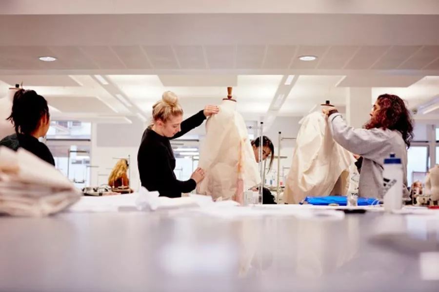 英国服装设计硕士的院校,英国戏剧服装设计专业硕士