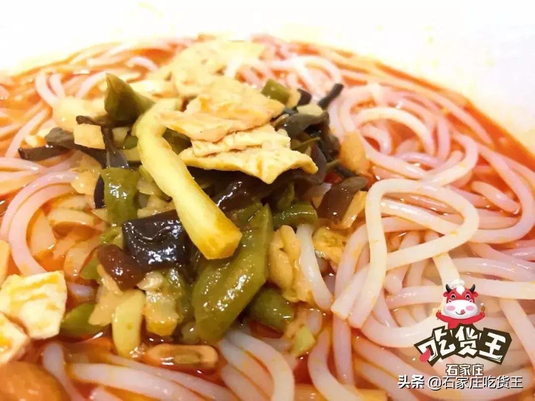 煮螺蛳粉邻居报警,螺蛳粉臭气熏天