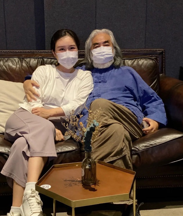 张纪中幸福一生完整版,69岁张纪中近照