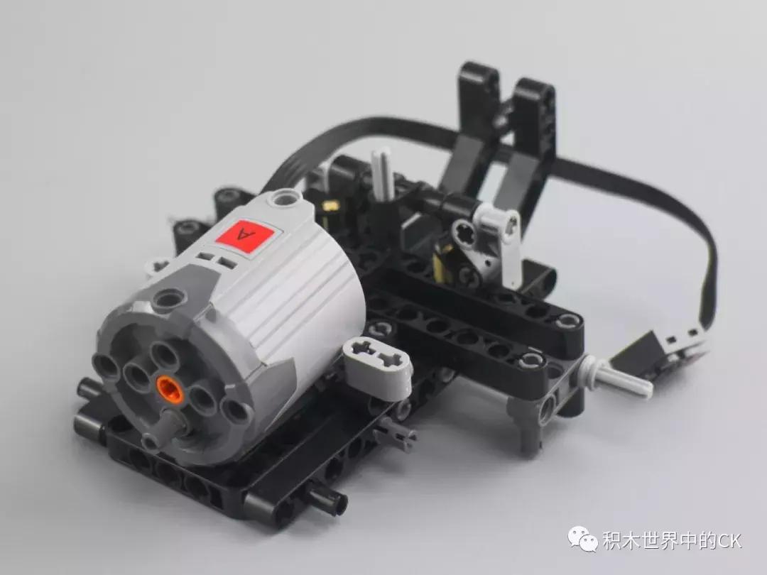 宇星模王2024新品堆高车,宇星模王积木回力车