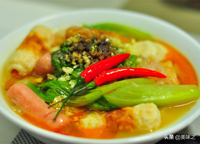 麻辣烫好吃的自制菜品,在家轻松做出健康美味的麻辣烫