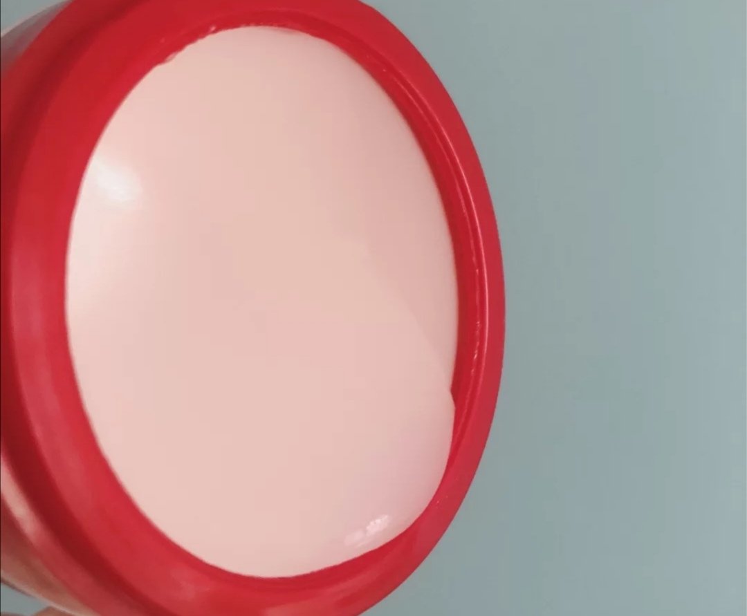 雅顿面霜和珂润面霜哪个好用,夏季面霜保湿不油腻女