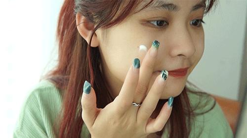 涂一次嫩一天，70年老国货里挖到的宝贝面霜，不停产就偷着笑吧