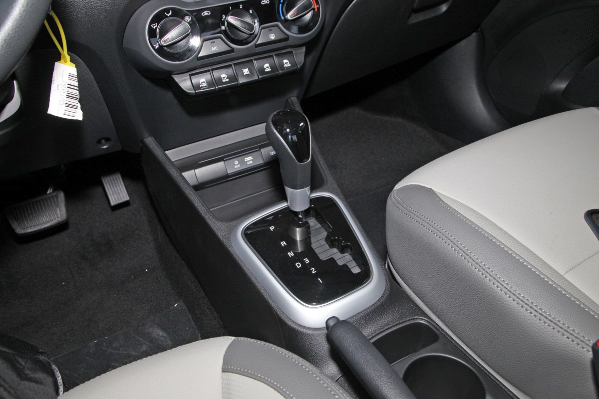 6-7万买什么新车省油,6-7万左右买什么车好自动挡