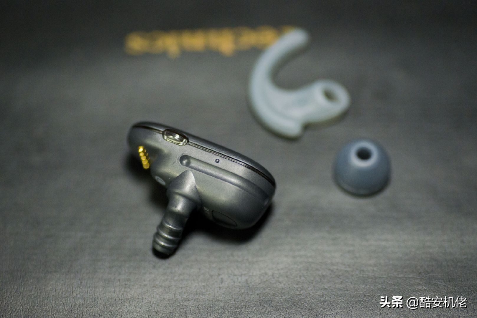 索尼降噪豆wf-1000xm4换电池,索尼wf1000xm4无线降噪耳机简评