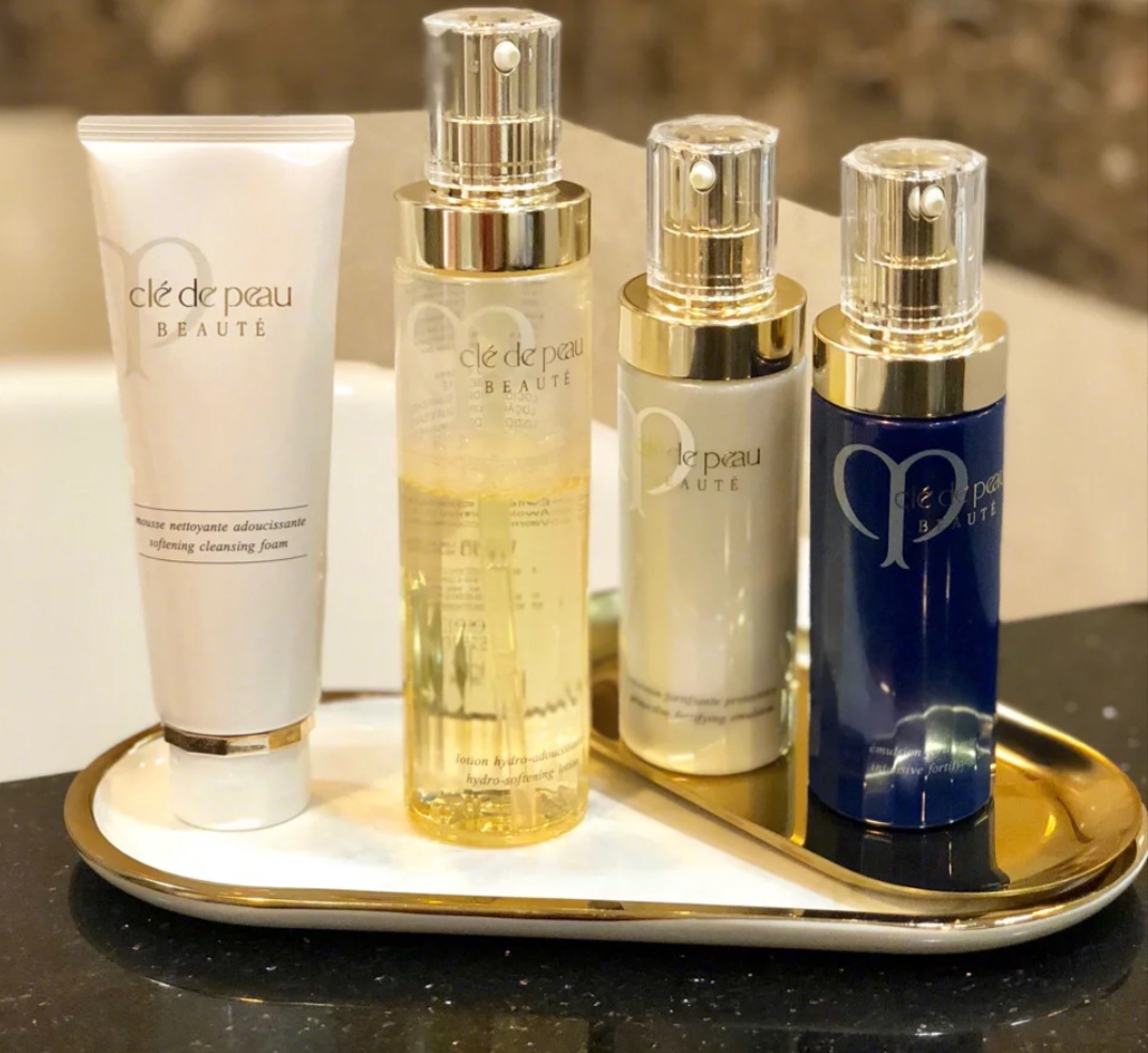 资生堂红腰子水乳套装测评,资生堂红腰子最便宜